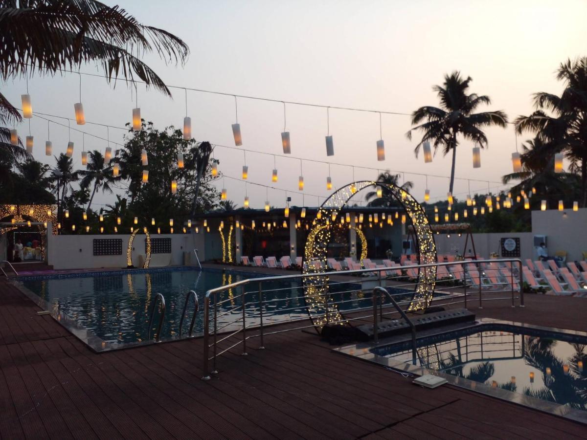 Angamaly Convention Centre Hotel Kochi Buitenkant foto