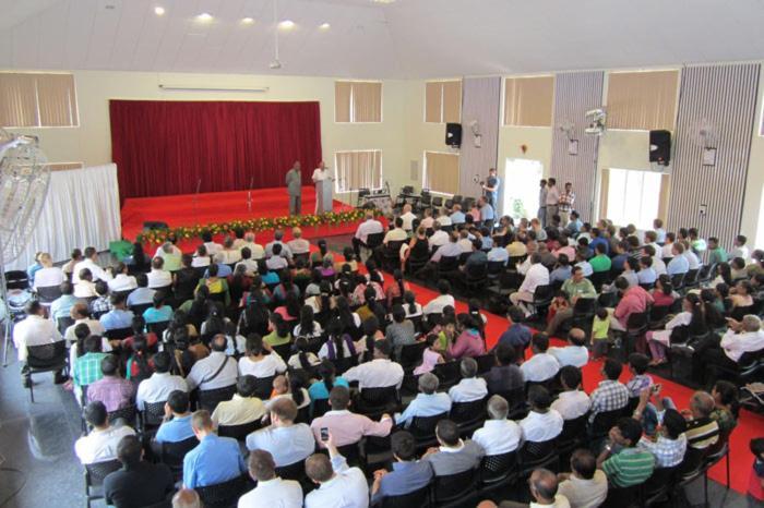 Angamaly Convention Centre Hotel Kochi Buitenkant foto